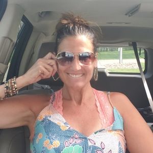 Meet your Posher, Janelle